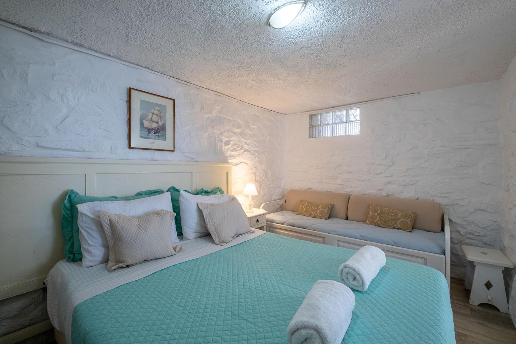 3 Paros All Season Villas Экстерьер фото